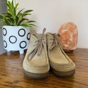 CLARKS WALLABEE